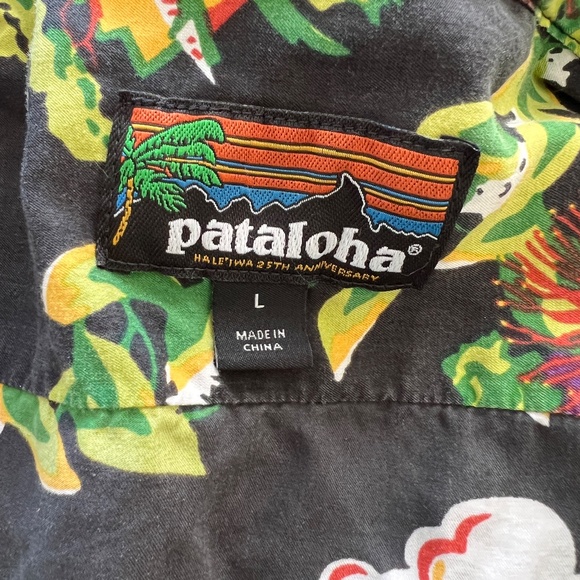Vintage - Patagonia - Pataloha Haleiwa - 25th Anniversary - Size Large - Picture 10 of 11